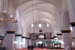 Inside-Lefkosa-Mosque-600x600